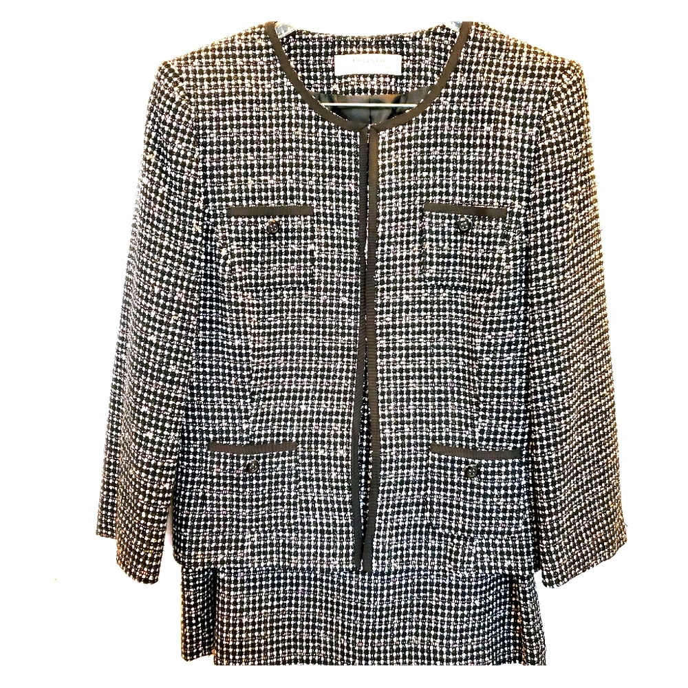 Tahari Black & White with Pink Skirt Suit sz 10